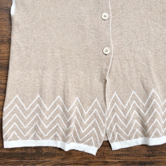 Note di Anita • cashmere knit sweater cape poncho button front beige chevron - Picture 5 of 8